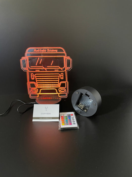 Lamp with 2D and 3D design